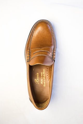 MOCASIN CLASICO DE PIEL CUERO